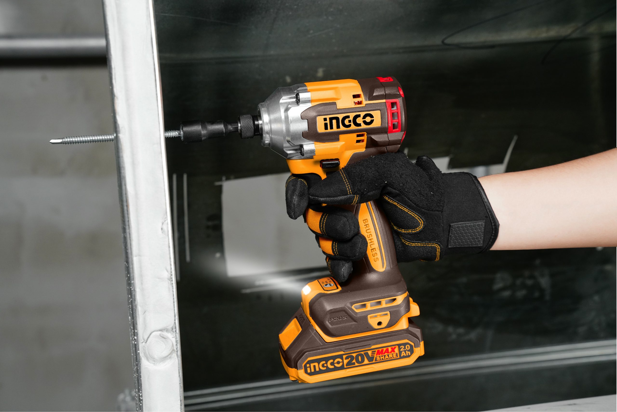 Atornillador impacto Li-Ion 20V Ingco 285 Nm CIRLI2028E 6 Atornillador impacto Li-Ion 20V Ingco 285 Nm CIRLI2028E - Imagen 6